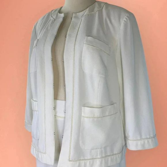 Focus on Suits Two Piece Blazer Suit Jacket Pencil Skirt Set Size 22W Ivory - Picture 5 of 16